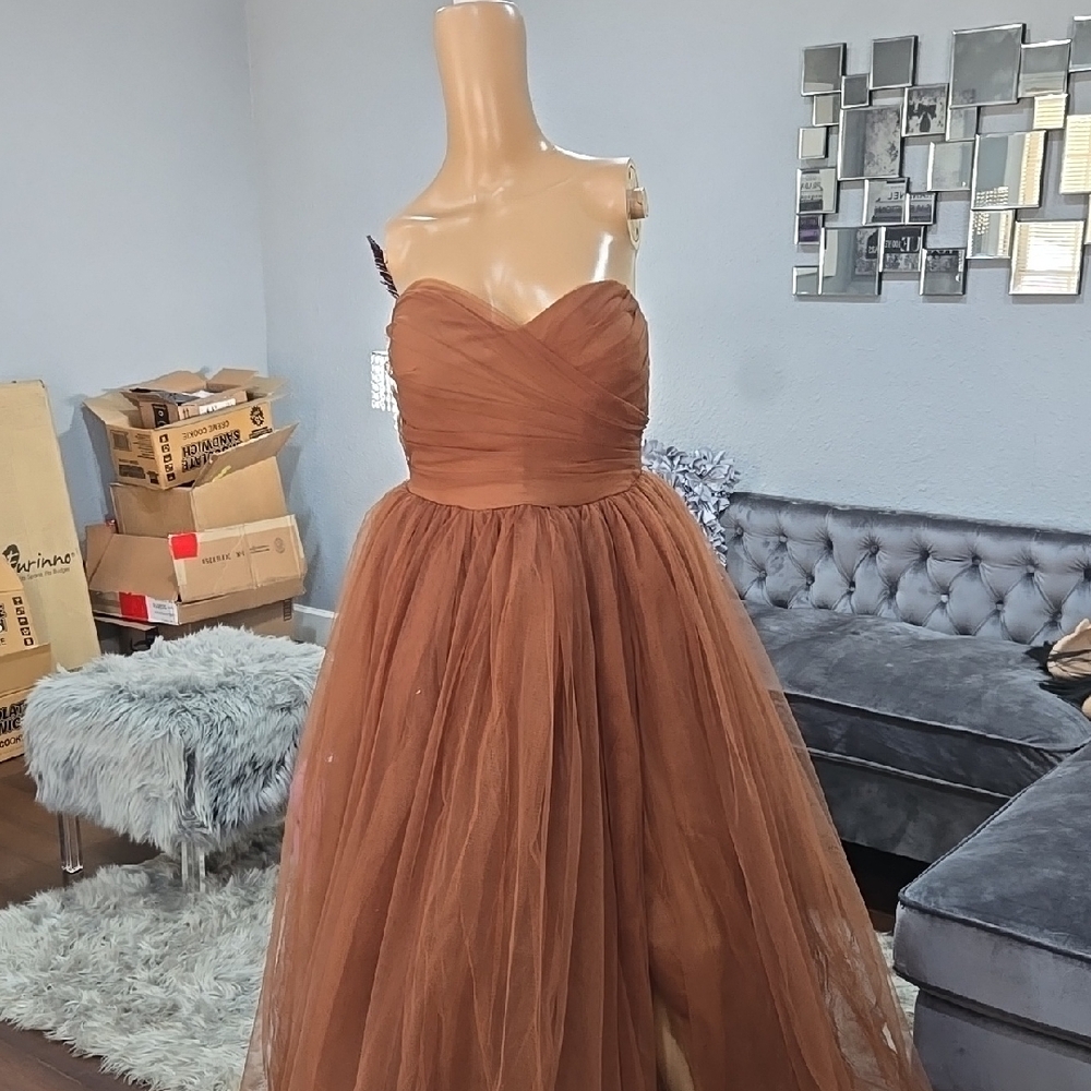 Elegant Brown Strapless Evening Gown